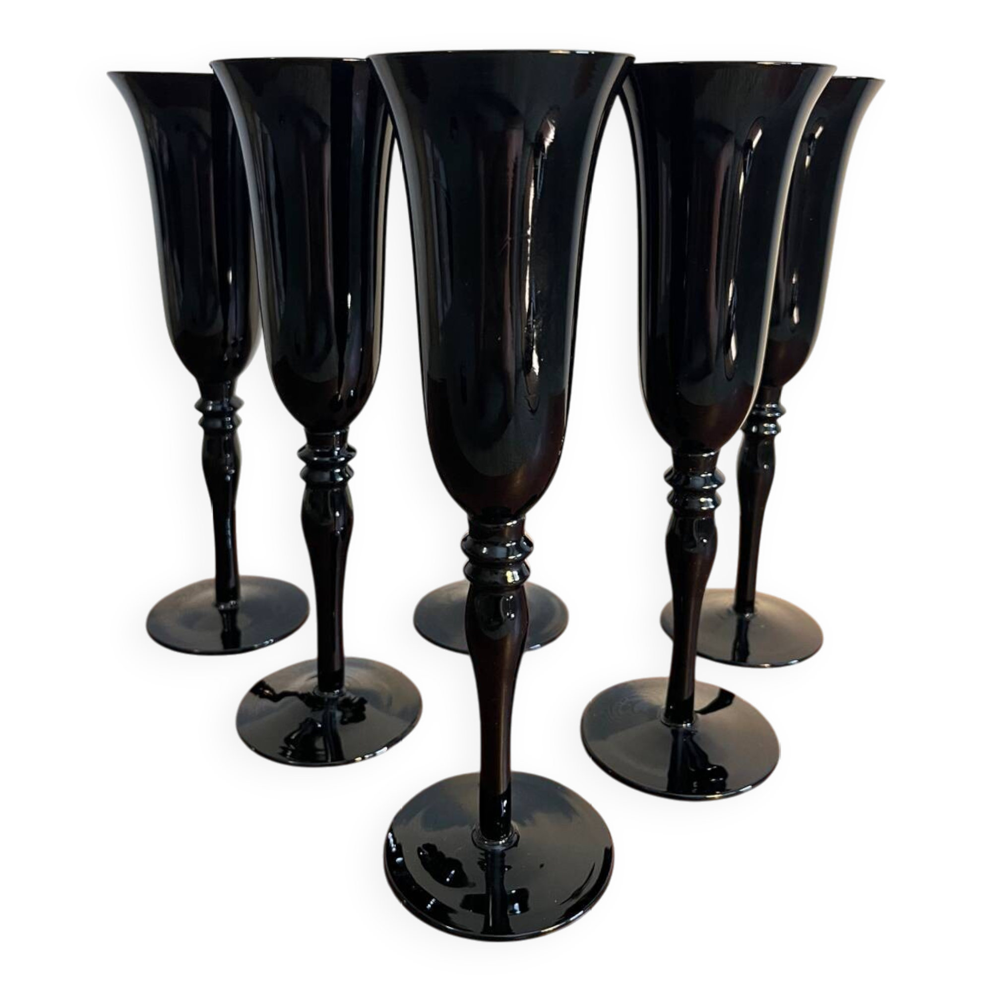 Champagne coupe flute dark purple black glass