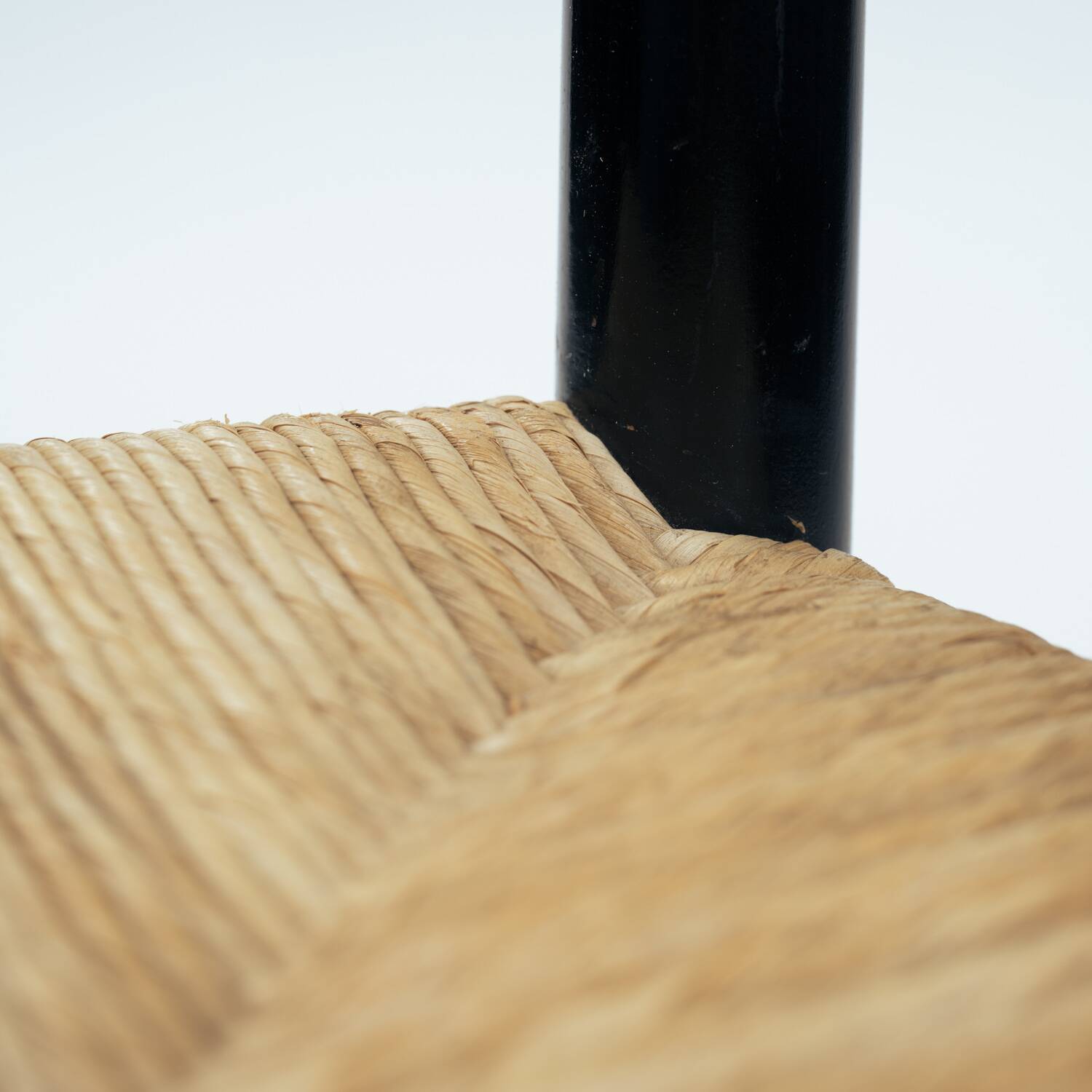 Chaises italiennes Chiavari en hêtre et paille noires, années 1950