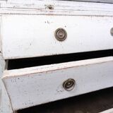 Commode peint en gris gustavien des années 1790