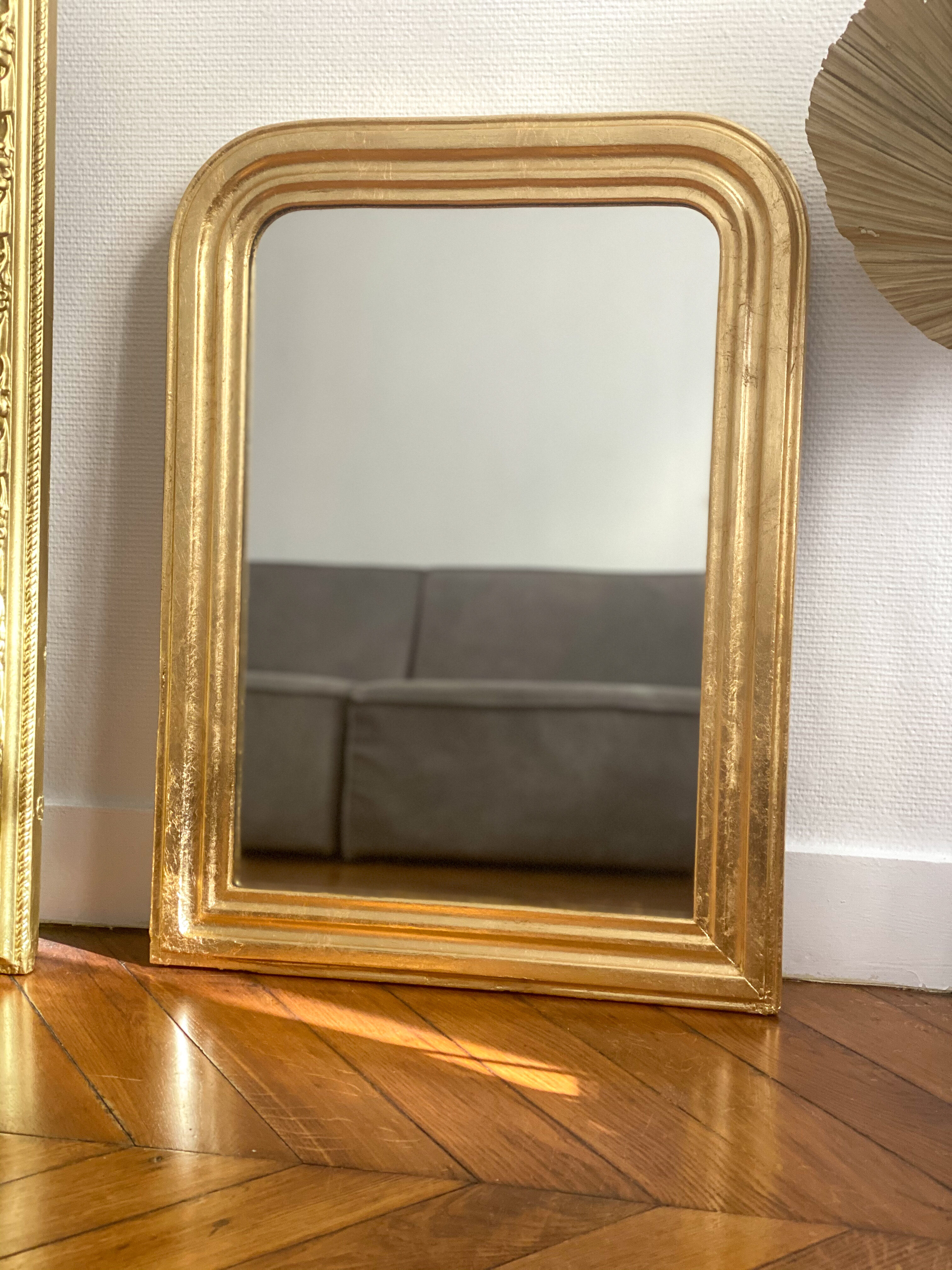 Miroir ancien Louis Philippe doré feuille d’or - 71x53cm