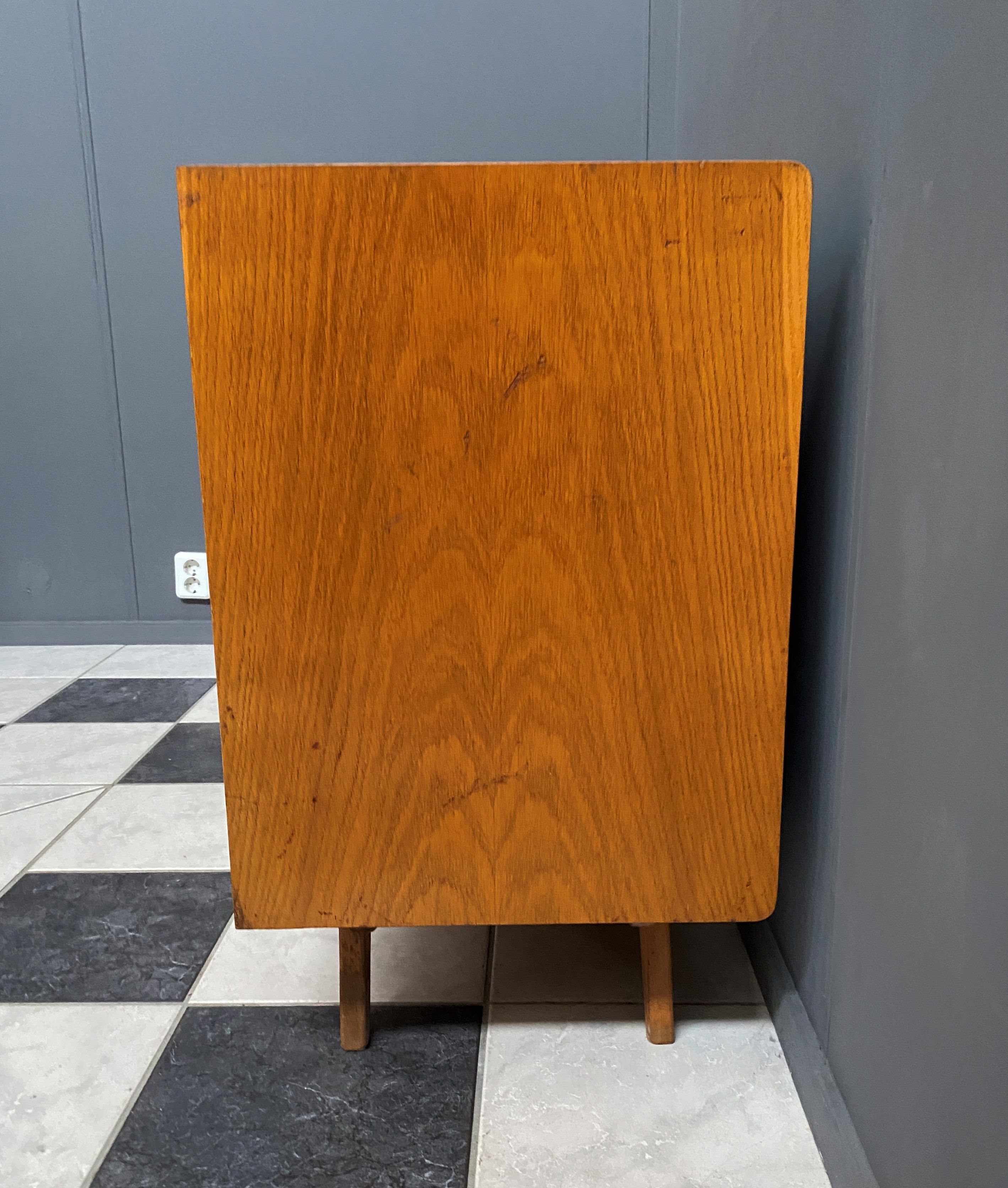 Jiri jiroutek sideboard U-450 pink 8-drawers 1960s Interier Praha