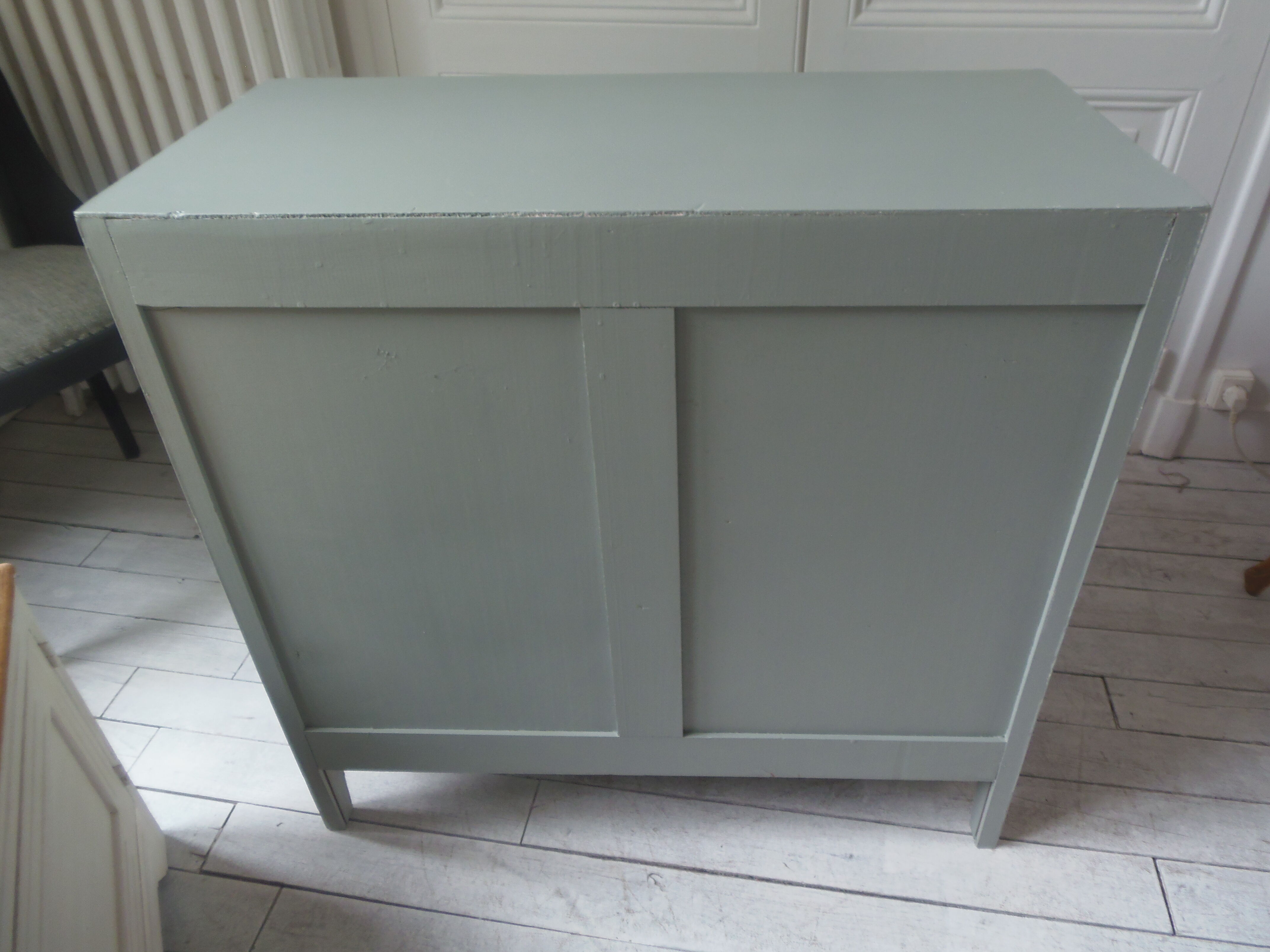 Vintage dresser