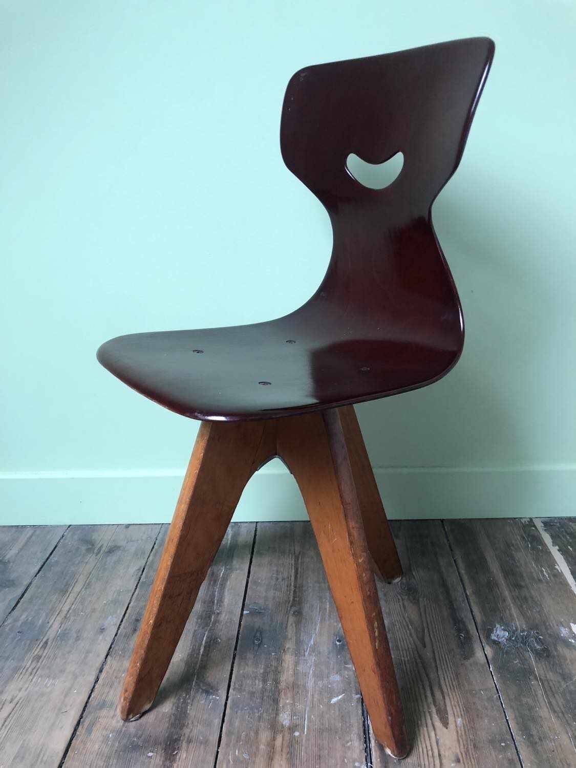 Vintage Smile chairs by Adam Stegner, antique designer seats