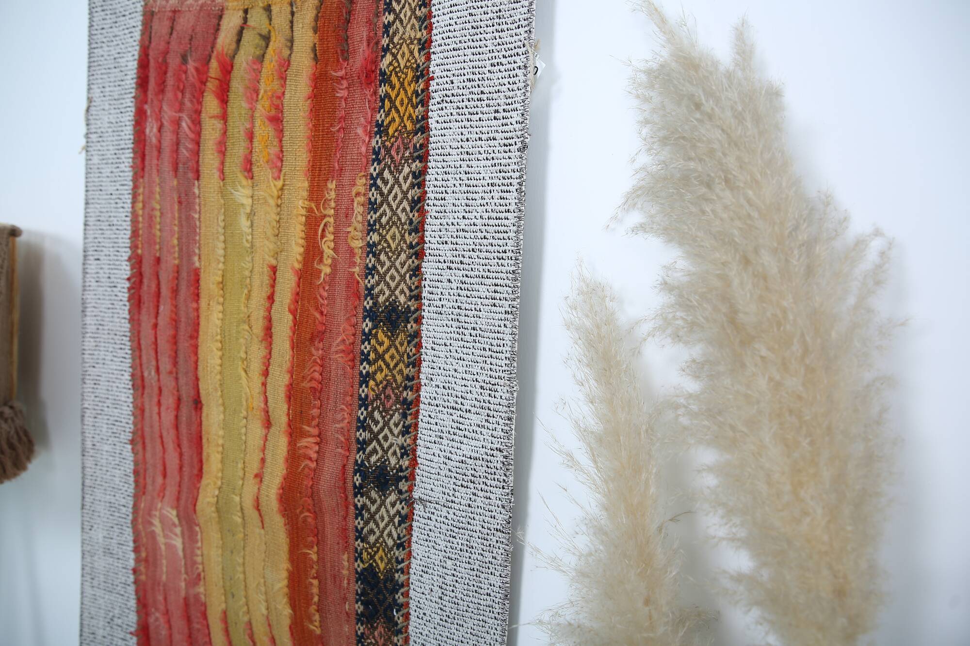 Modern Handmade Vintage Wall Rug, 75x134Cm