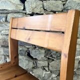 Suite de 4 chaises en pin par André Sornay