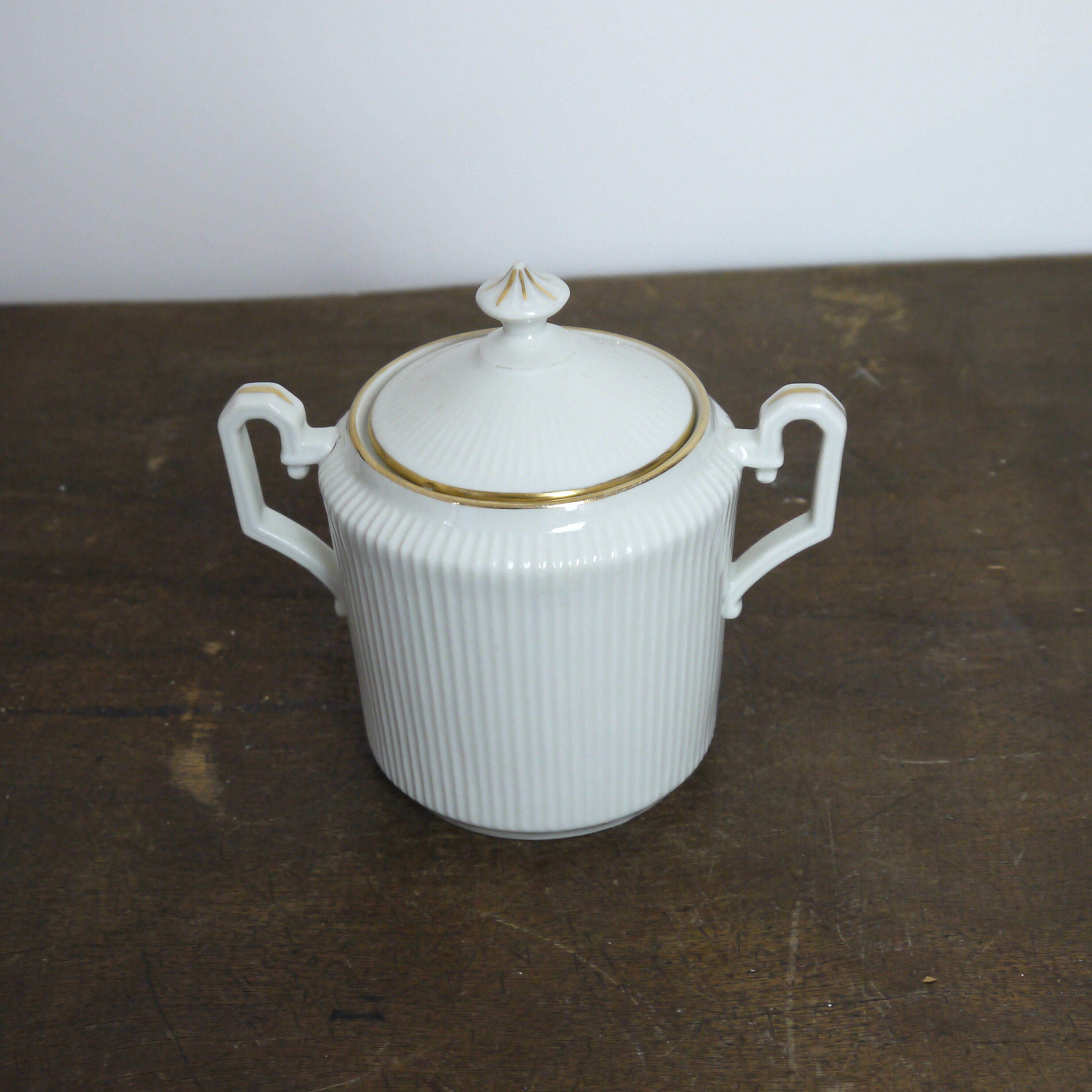 Porcelain sugar pot
