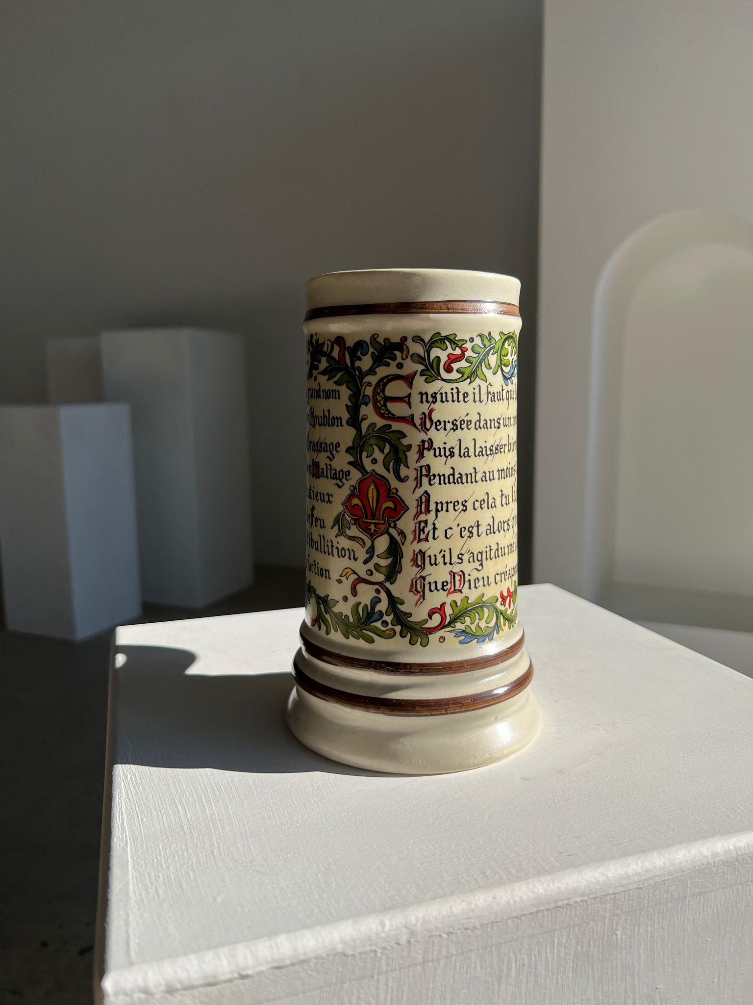 Chope Saint Clément illustrant la recette de la bière H:18cm