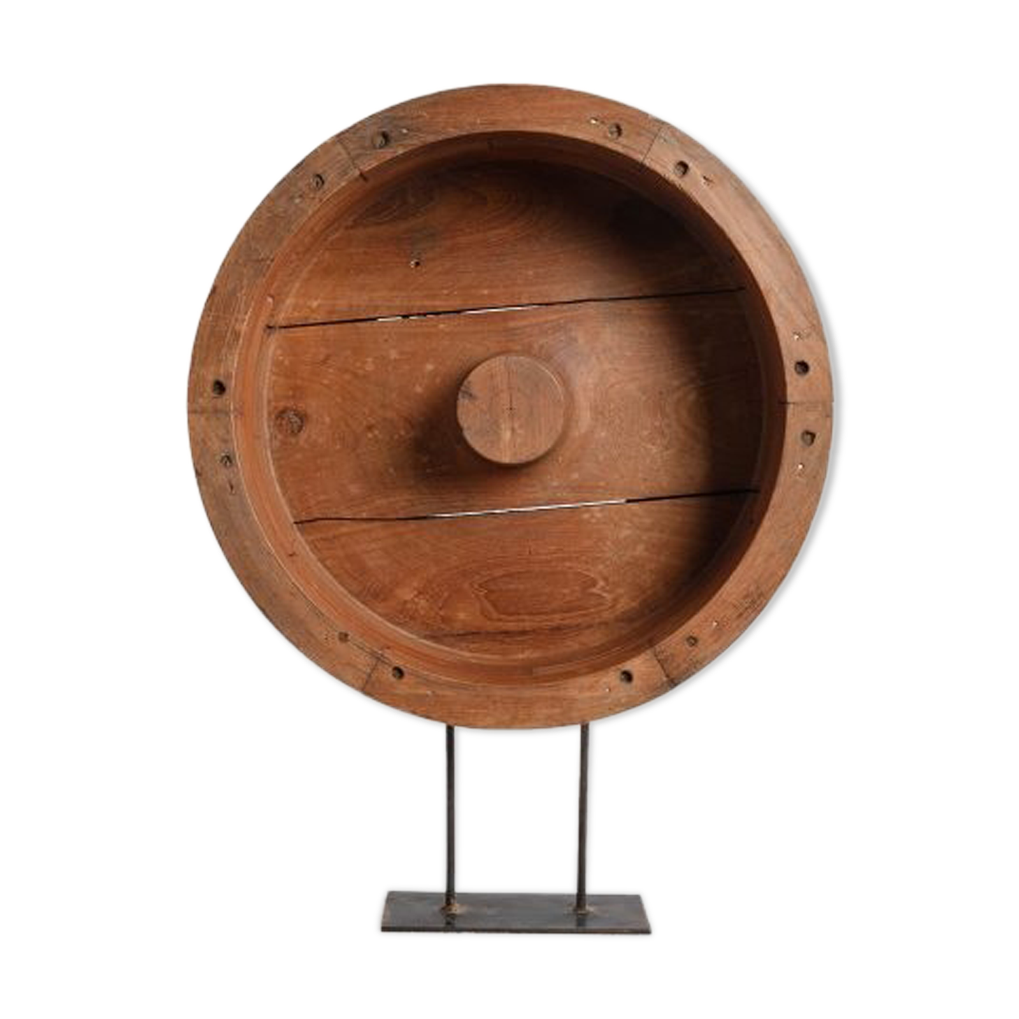 Moule de roue en bois sur pied