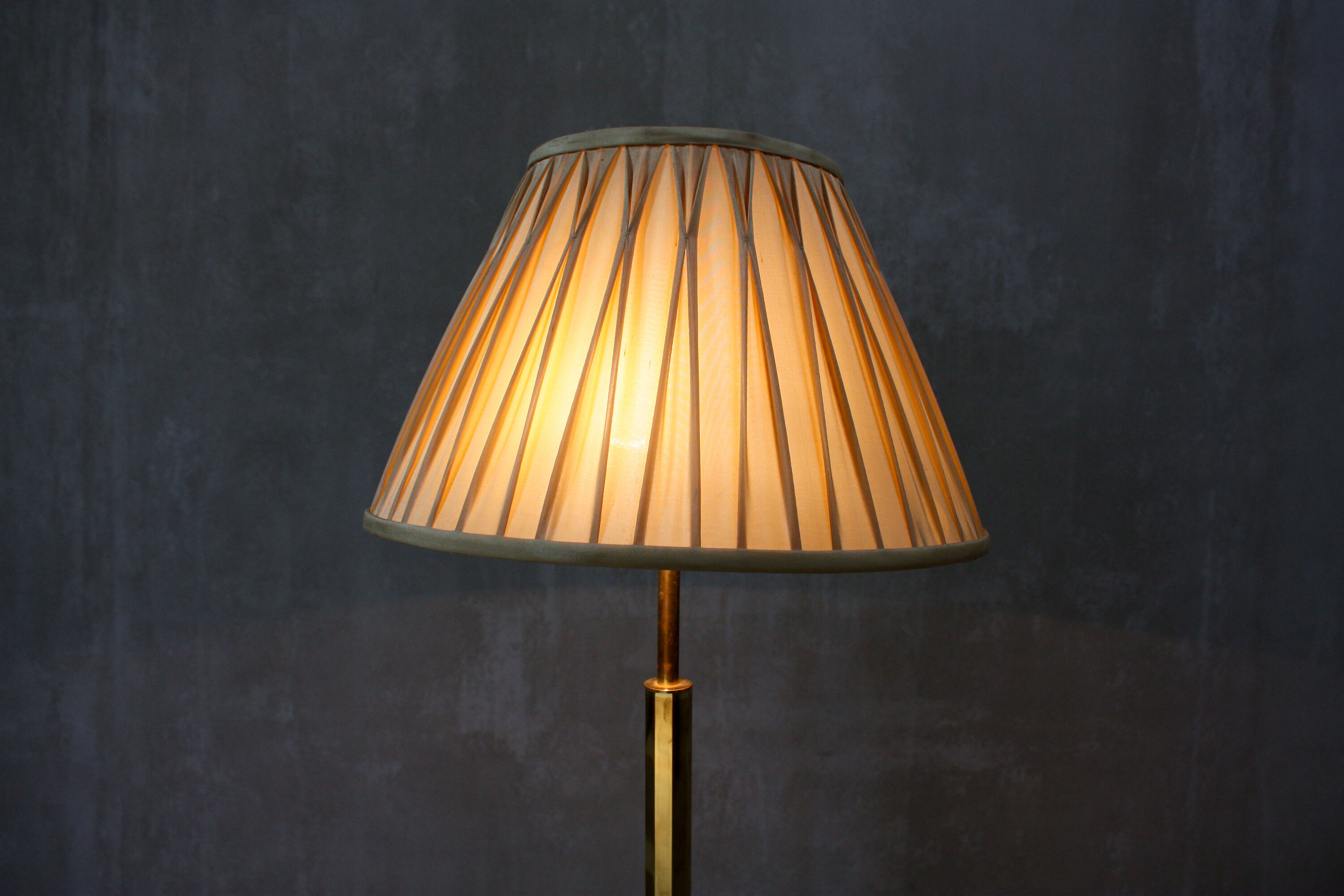 Portuguese solid brass floor lamp, 1970s