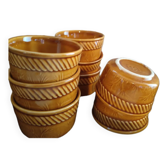 Set of 8 old caramel-colored Sarreguemines ramekins