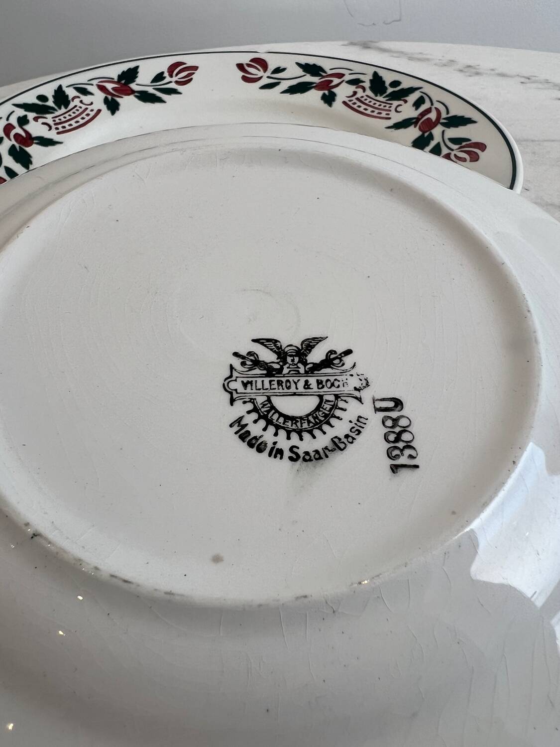 Deux assiettes plates Villeroy & Boch