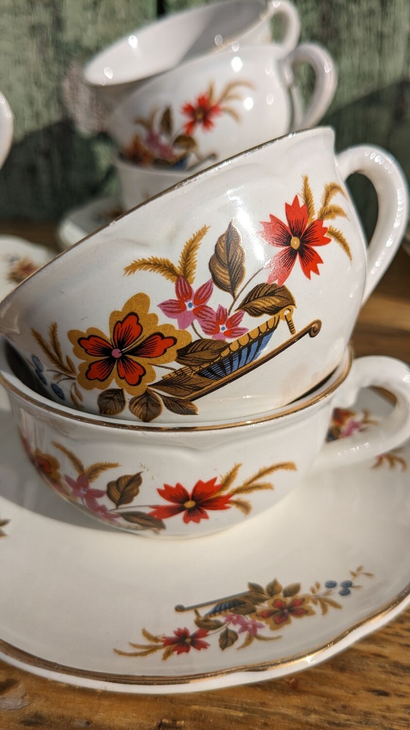 Lot de six tasses Digoin modèle Trouvère