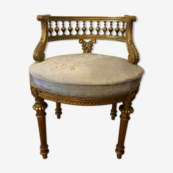 Fauteuil Louis XVI en bois doré