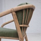 Années 1970, paire de fauteuils lounge scandinaves, mobilier en velours et rotin