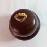 Round box in boxwood