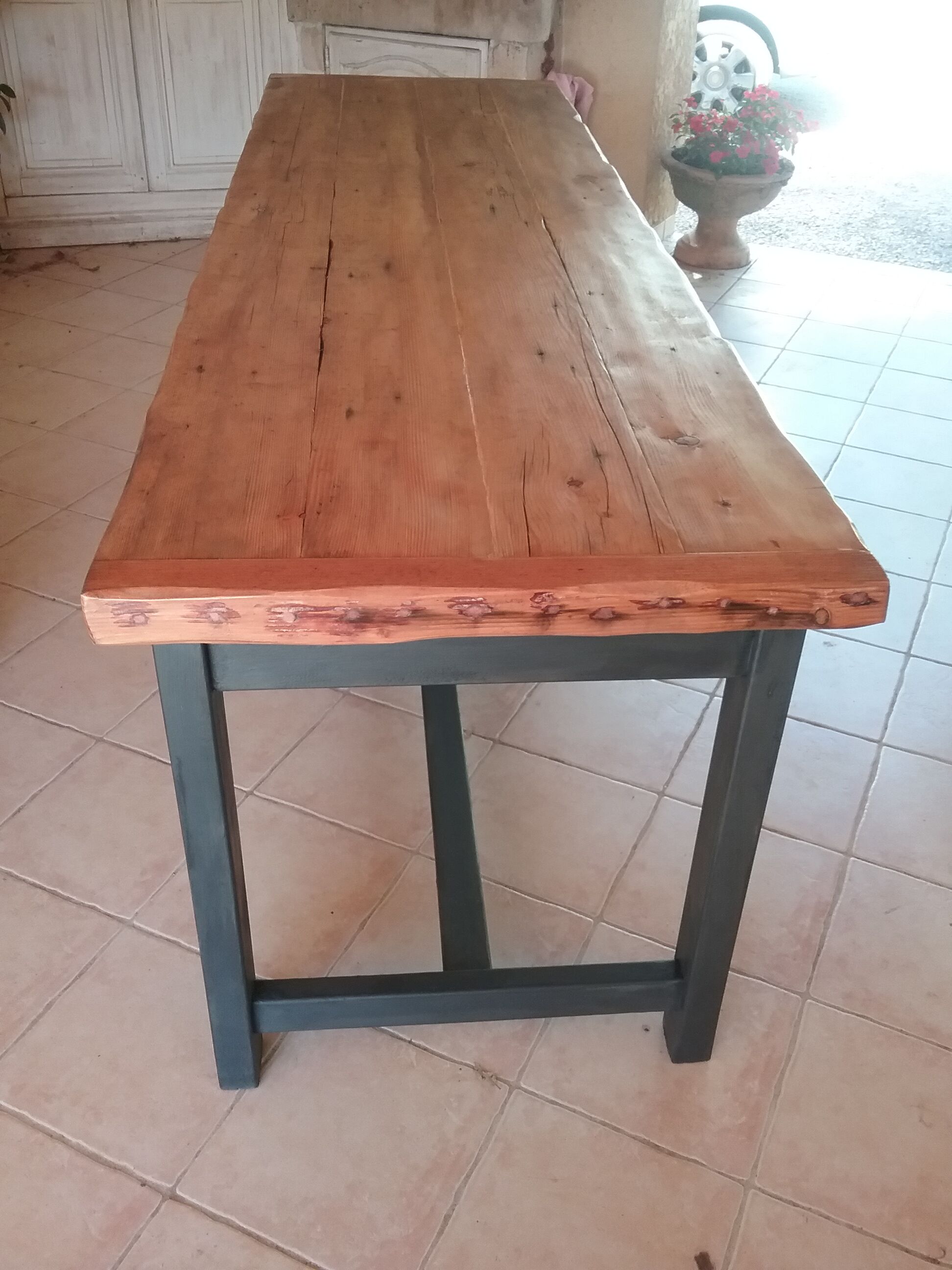 Industrial table