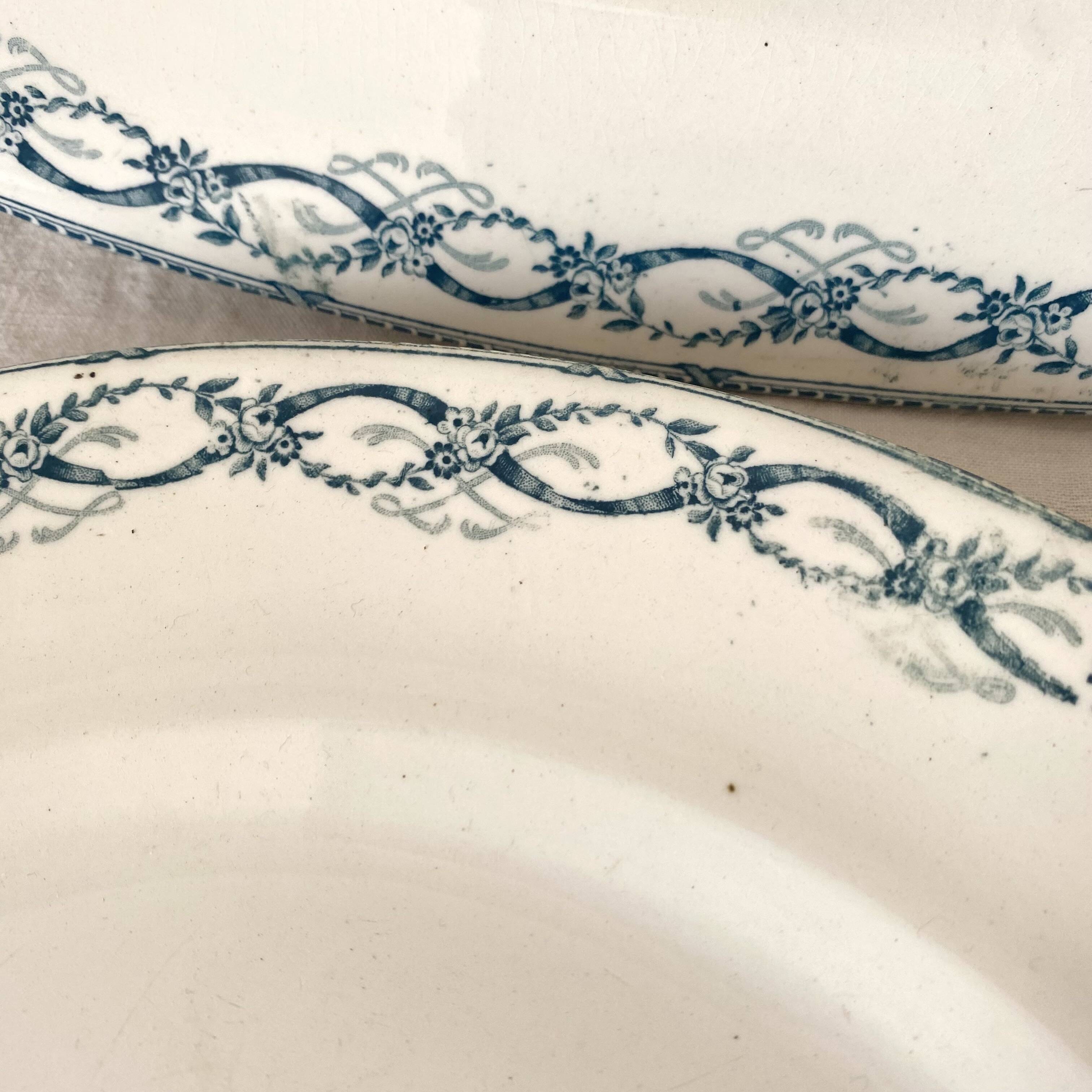 Set of ironstone dishes Salins France Régamier