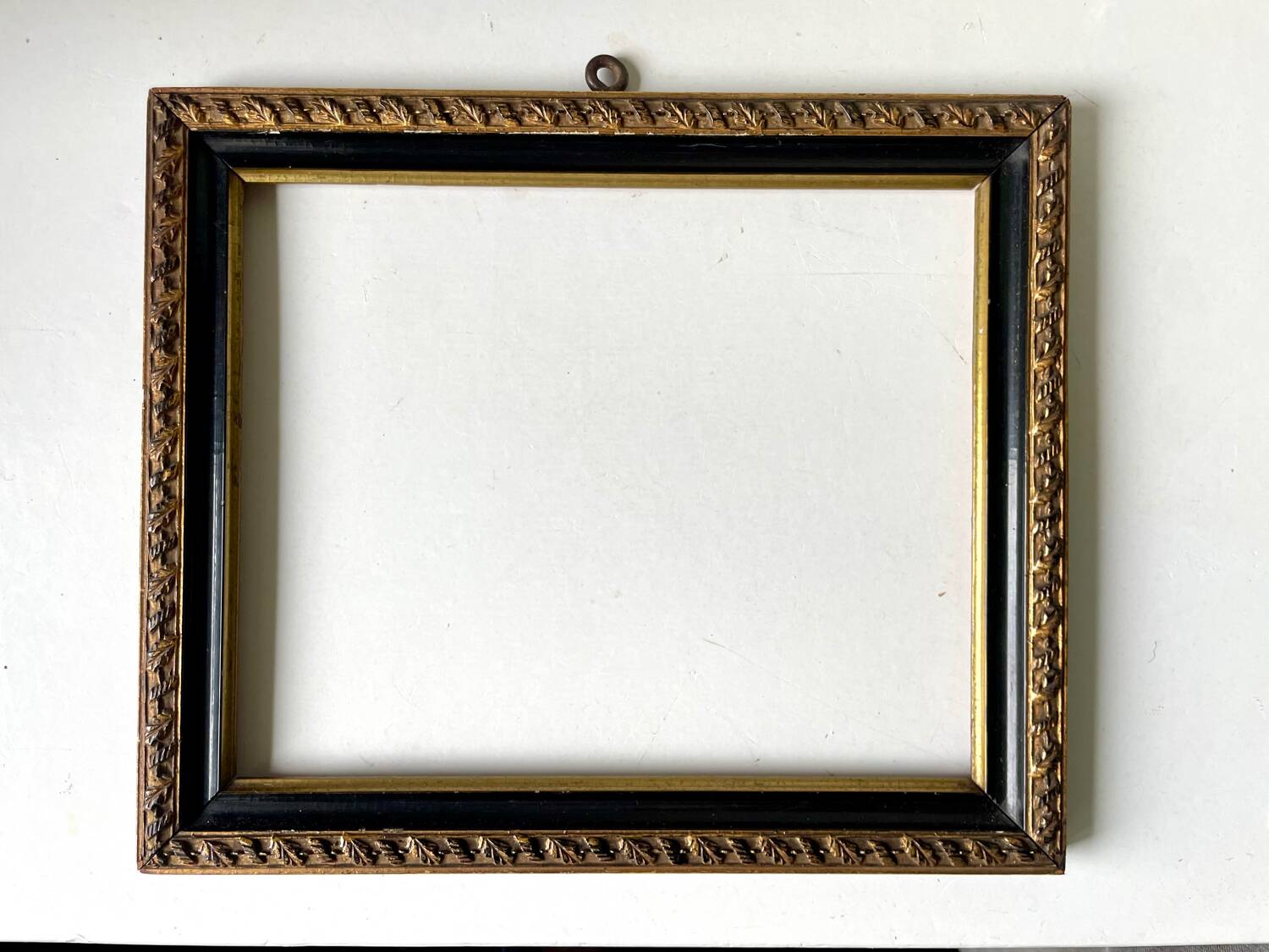 Antique wood frame Black & gilded border 28.5 cm x 24 cm