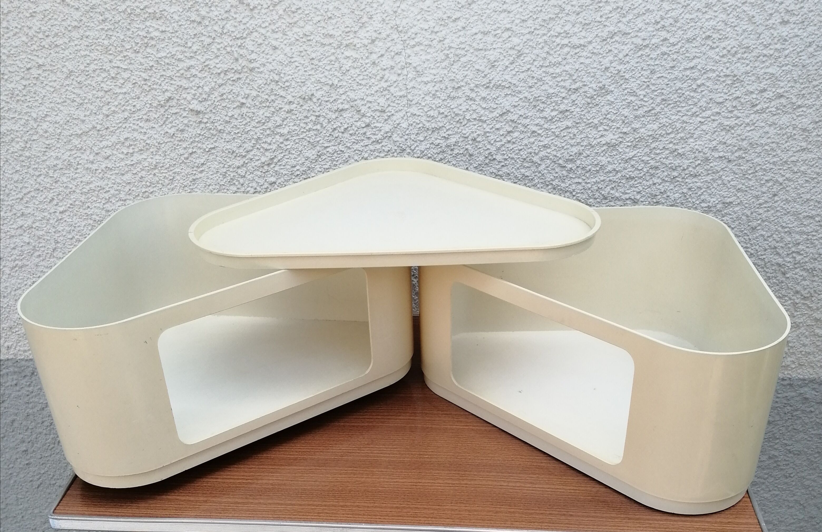 Kartell wheel cabinet 1960-1970 vintage