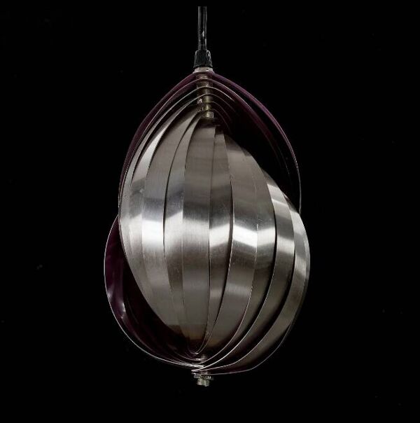 Suspension ''conch'' de  Henri Mathieu. France 1970