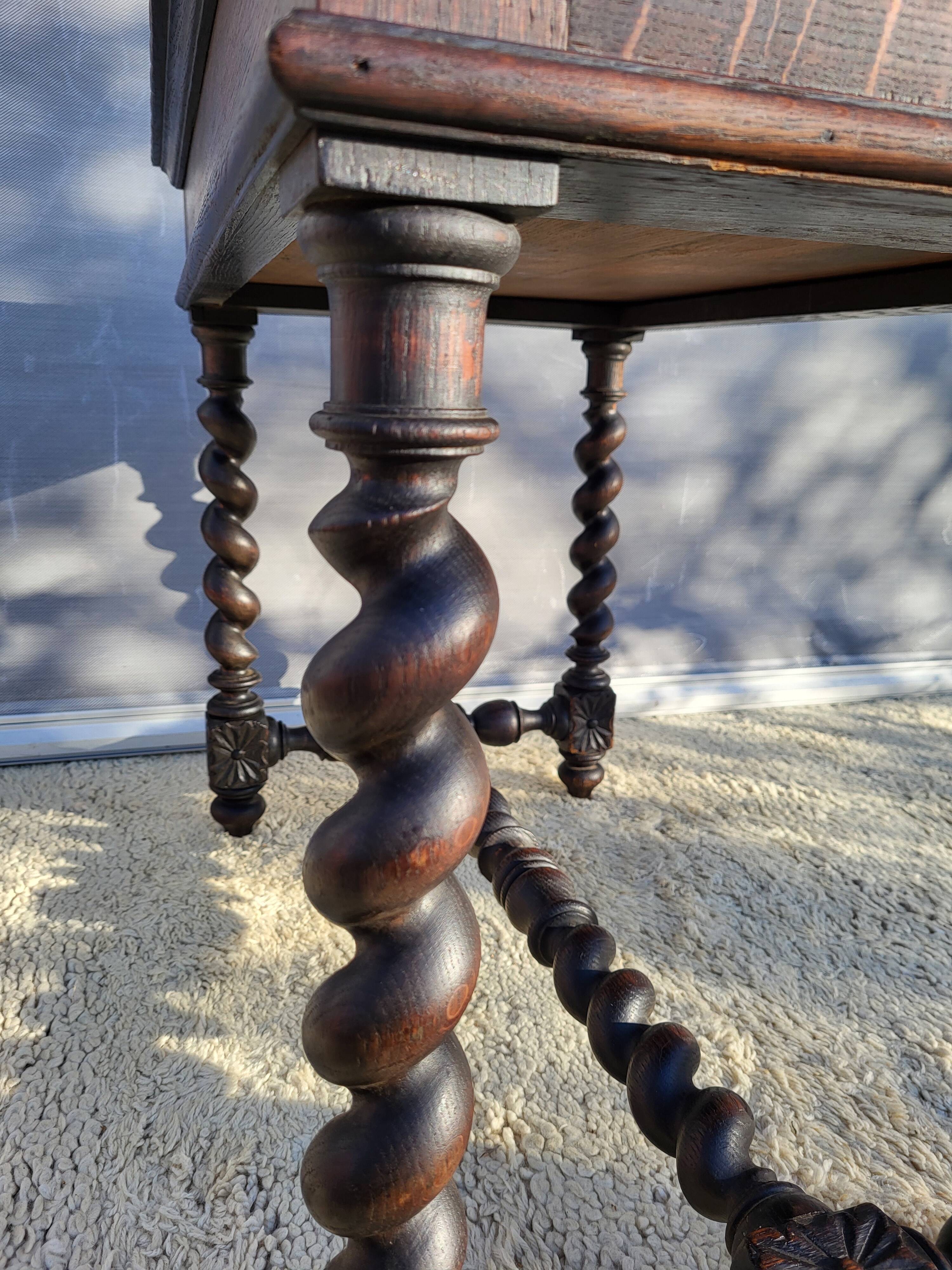 Louis XIII writing desk from the 19th century