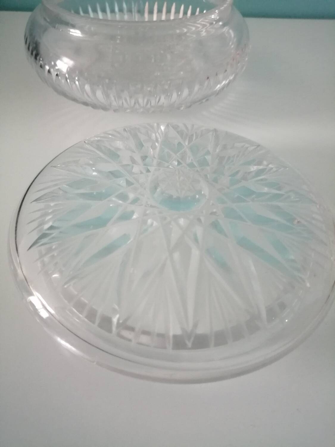 Baccarat crystal candy box