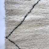 Moroccan Berber carpet with black diamonds 2,36x1.73m