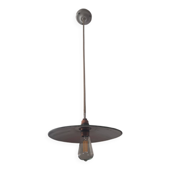 green enamelled iron suspension