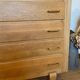 Commode vintage bois et poignées laiton doré