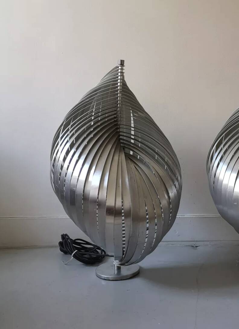 Sculptural table lamp in brushed metal by Henri Mathieu, design 1970.