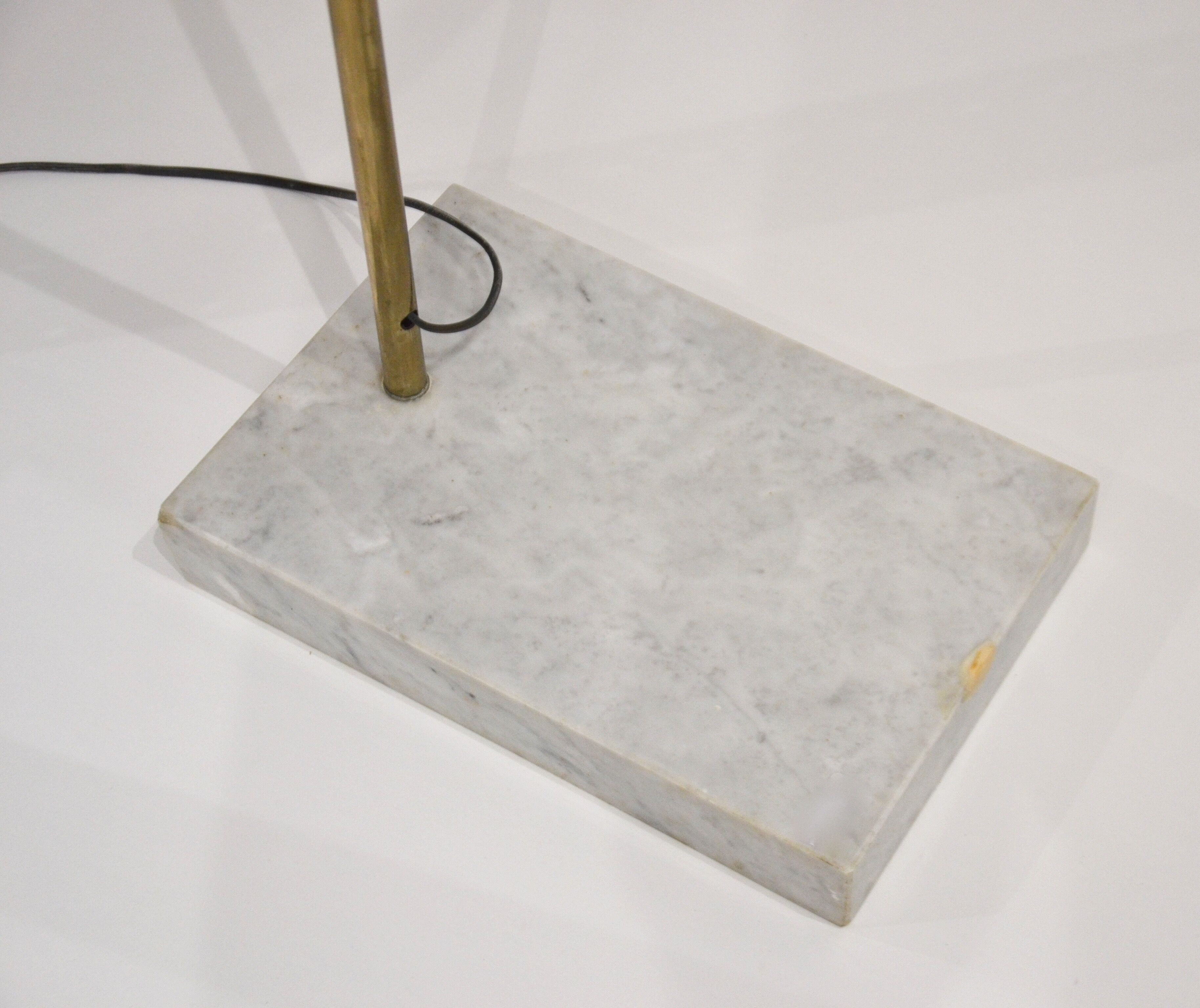 Marble arch lamppost