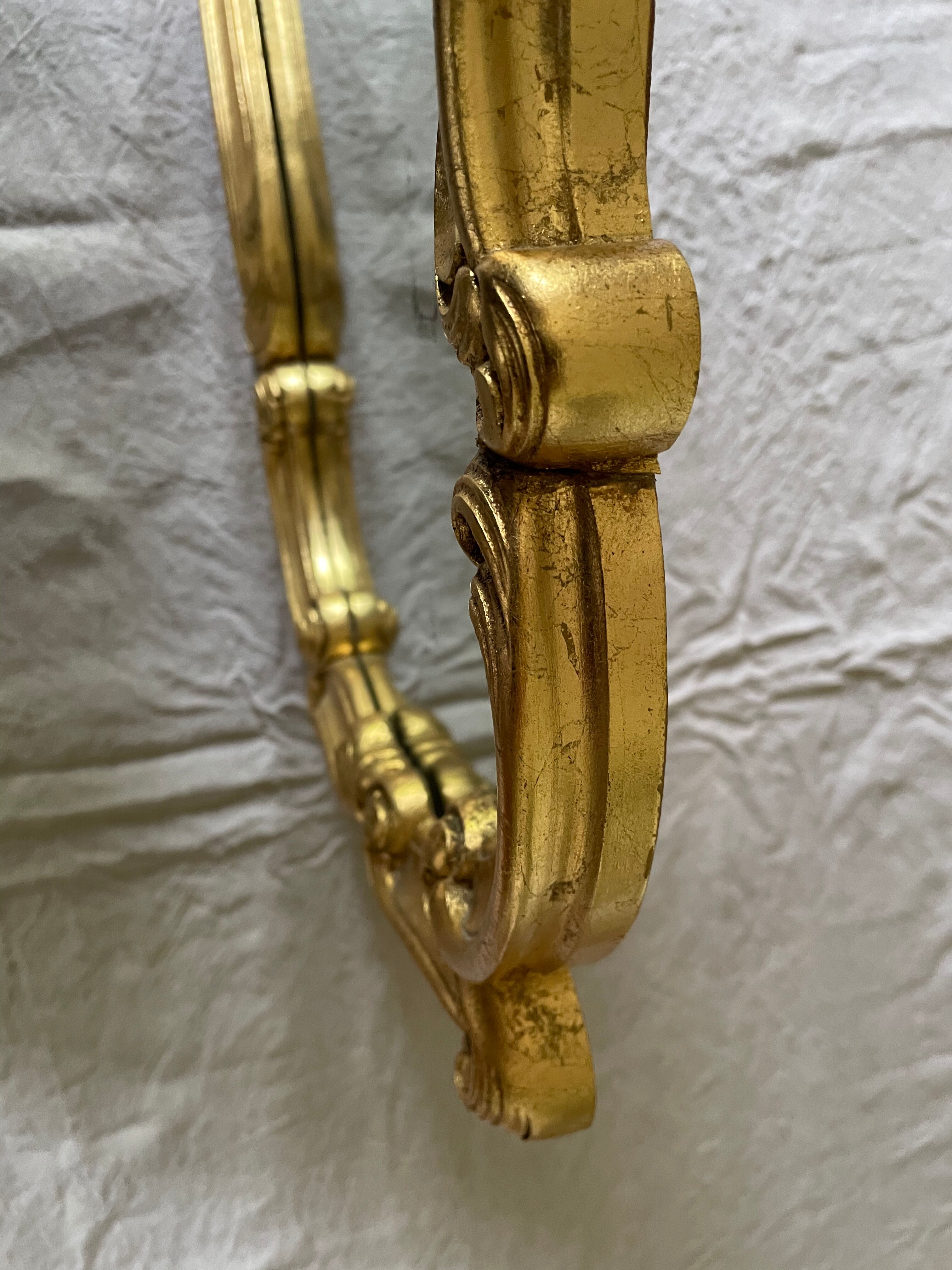 Golden resin rock mirror  42x68cm