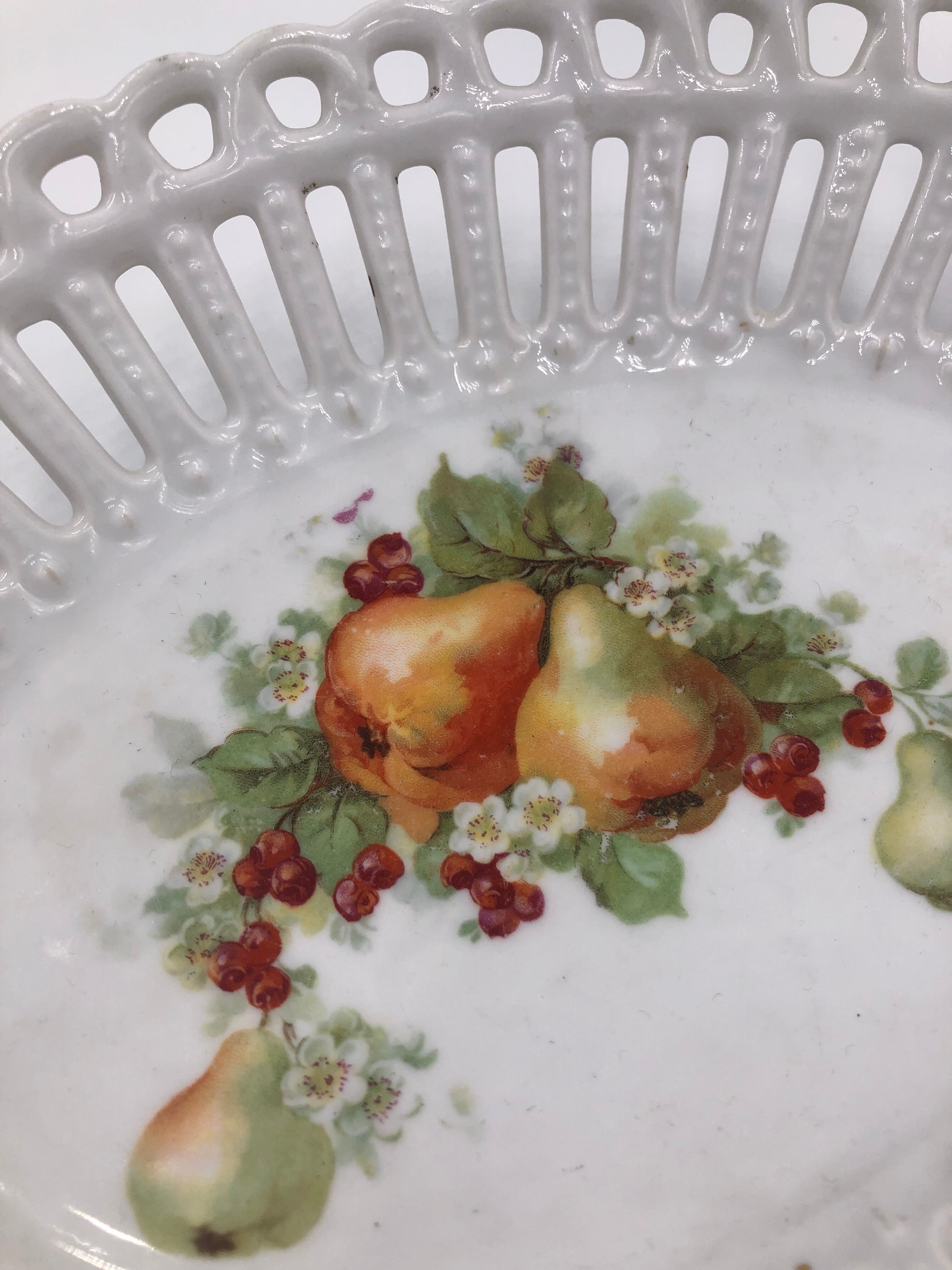 Bread basket or vintage fruit openwork porcelain