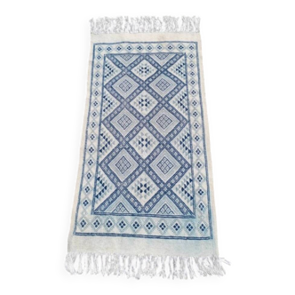 Tapis tunisien fait main
