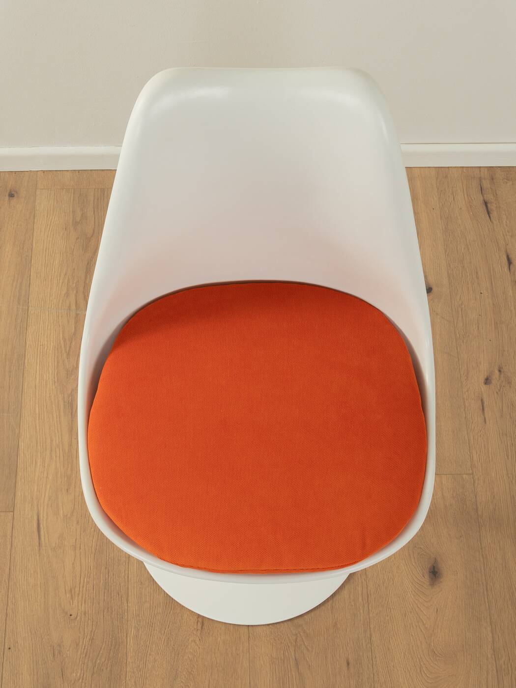1950s Dining chairs, Eero Saarinen, Knoll International