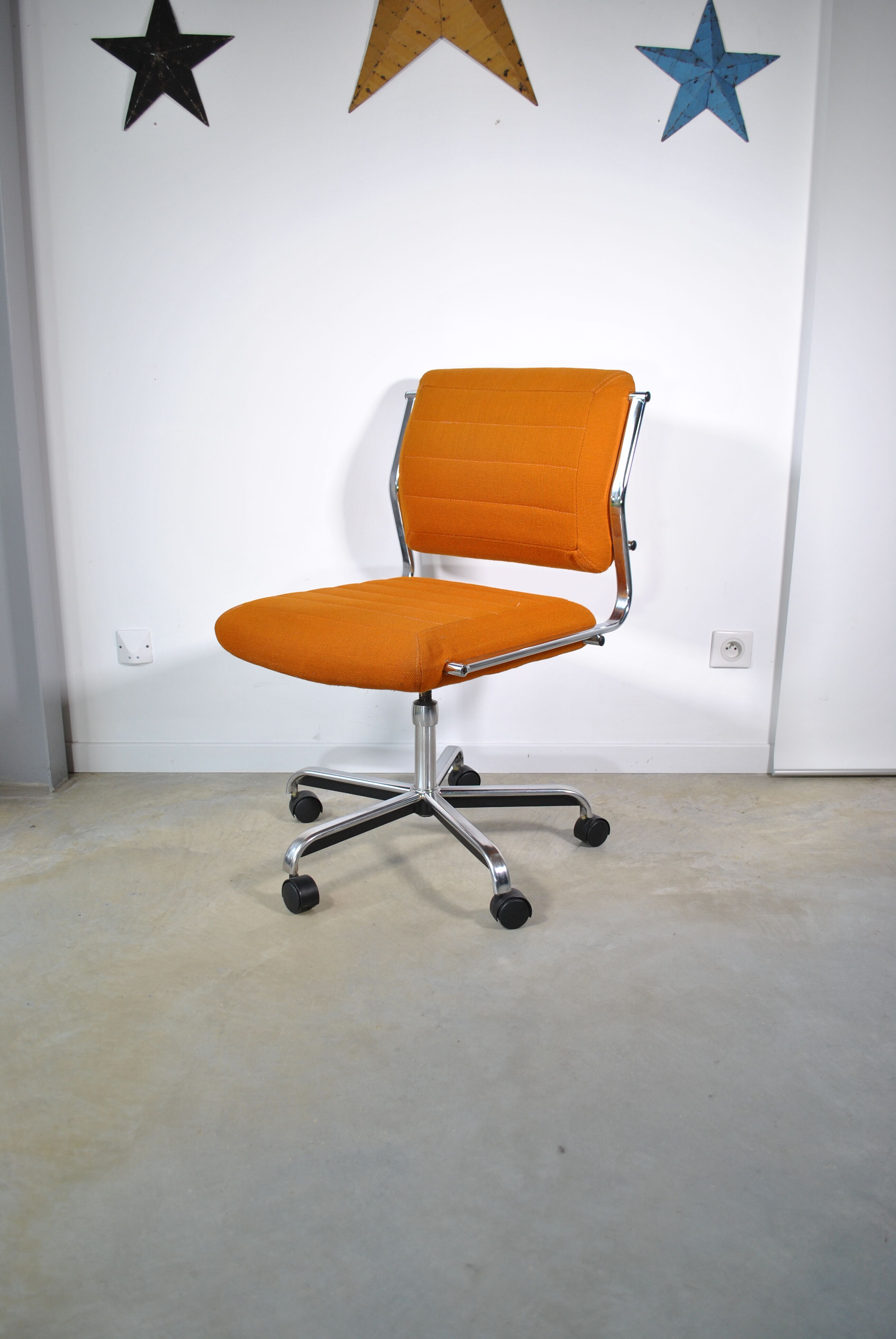 Office chair 1970