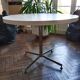 Table ronde blanche de cuisine