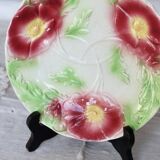 Assiette à dessert vintage en barbotine – Fleurs bordeaux