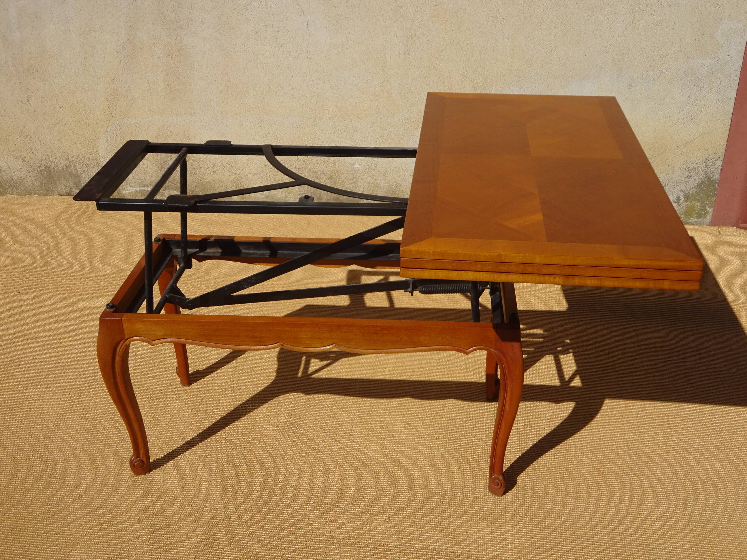 Coffee table, rises and opens, inspired by Albert Ducrot.