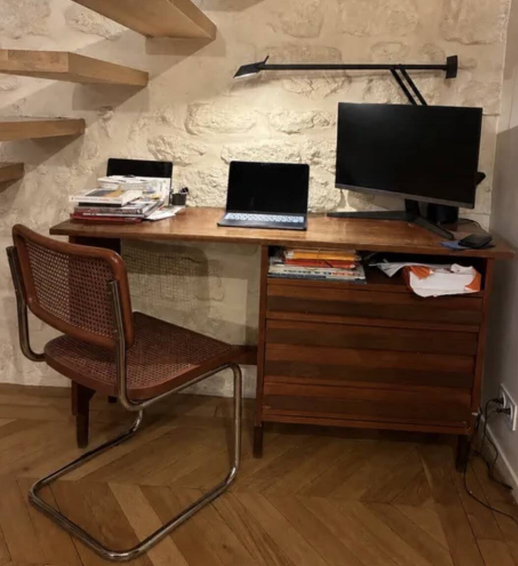 1960s desk. Very good overall condition.