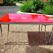 Table "floating" Space age 1970 Red Glass and Dove Tail - 140x80cm