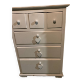 White chest of drawers