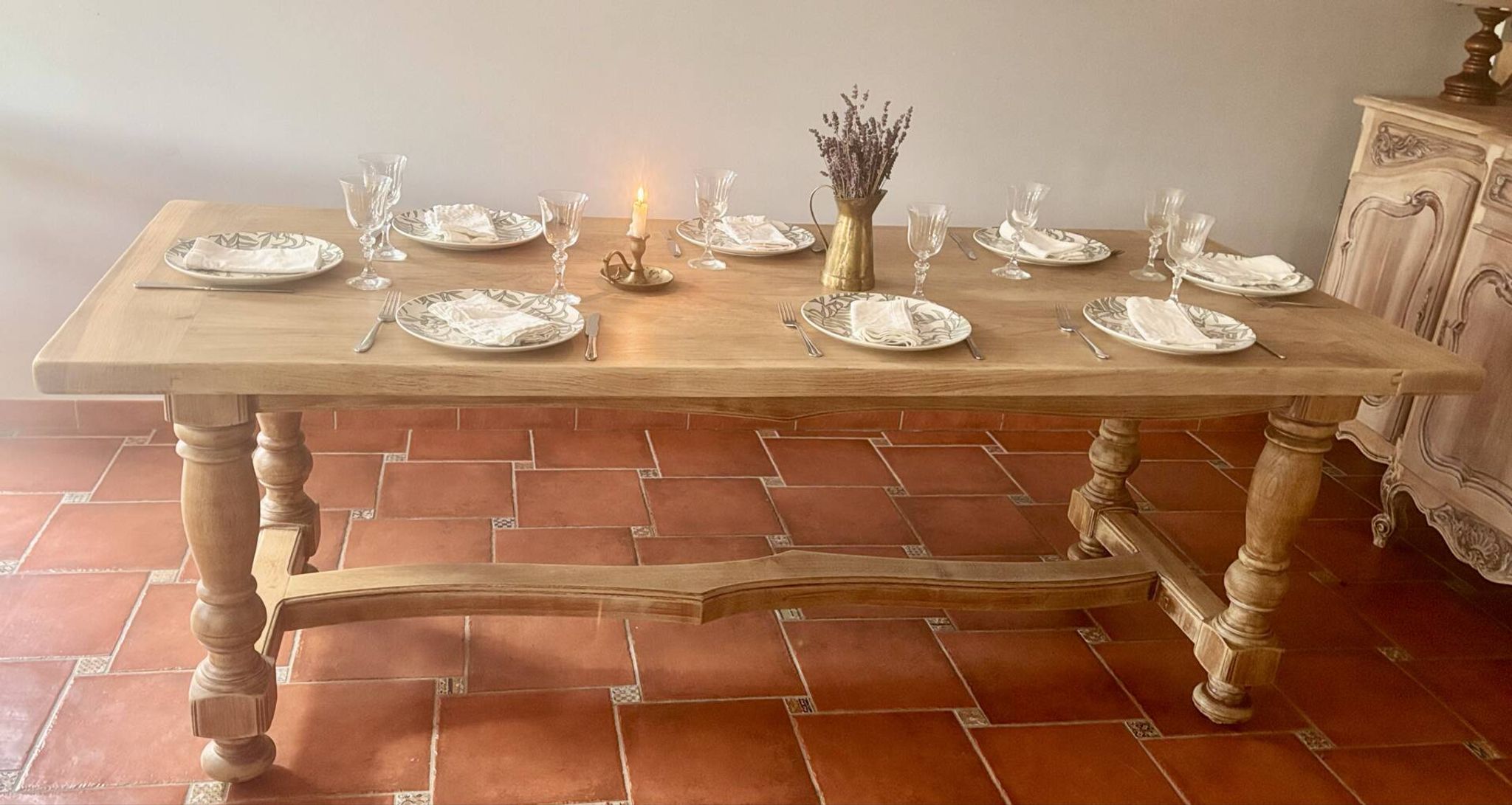 Large Restored Solid Oak Dining Table – Whitewashed Finish