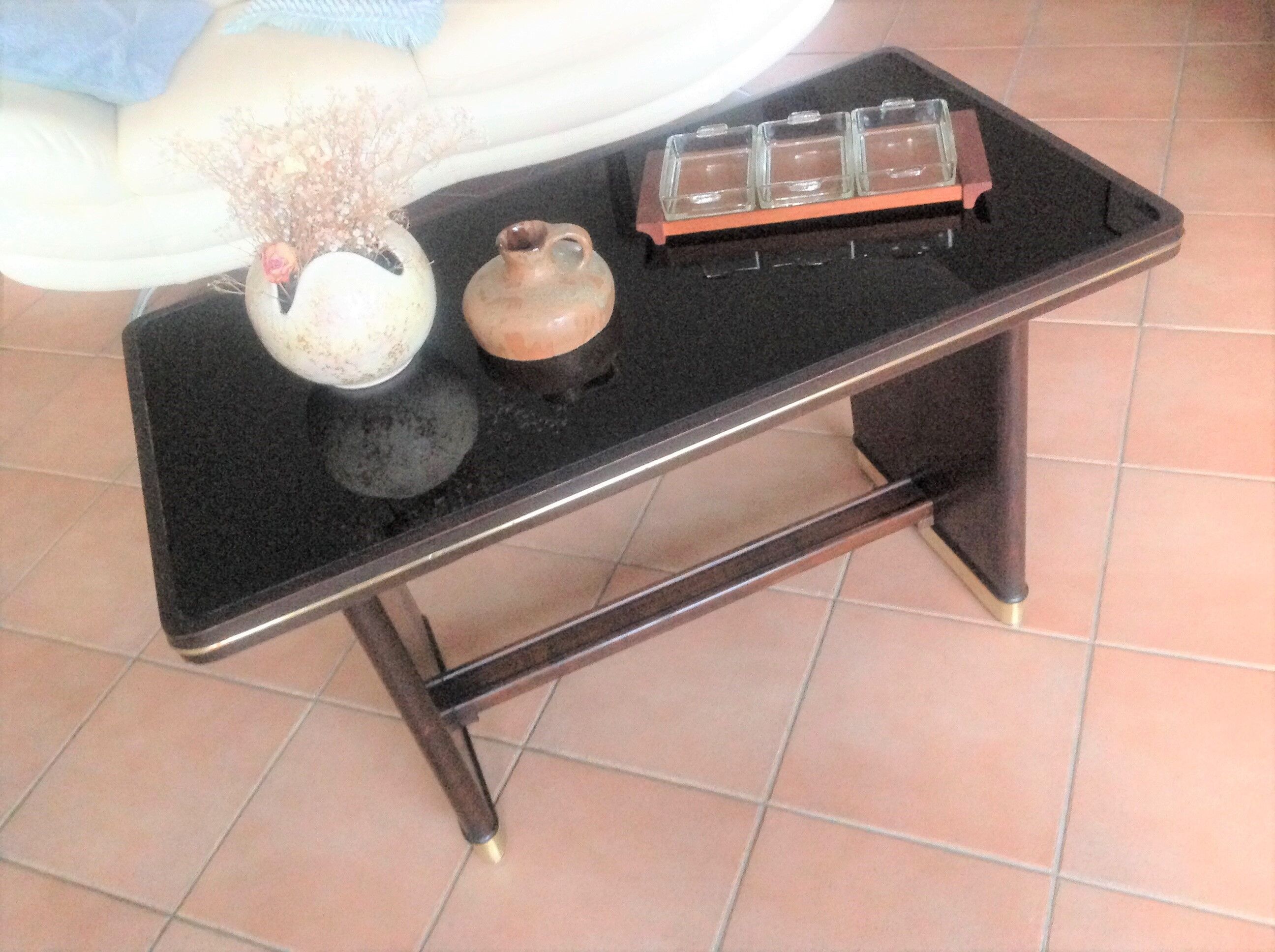 Coffee table with black glass top / 40s-50s