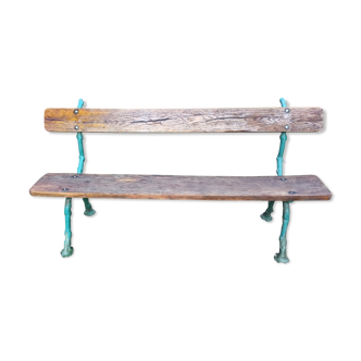 Green wood cast iron garden bench
