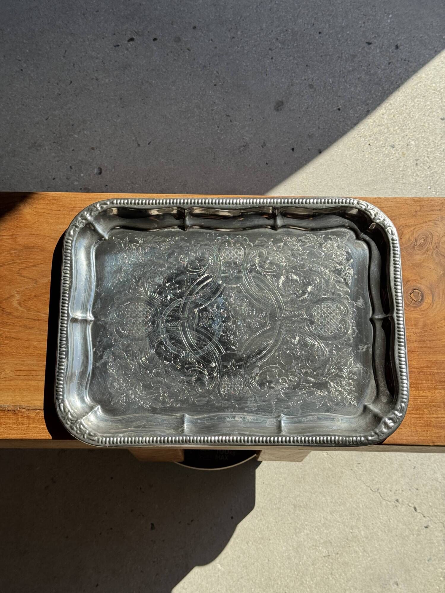 Large vintage silver-plated tray with a floral design in Art Nouveau style L4