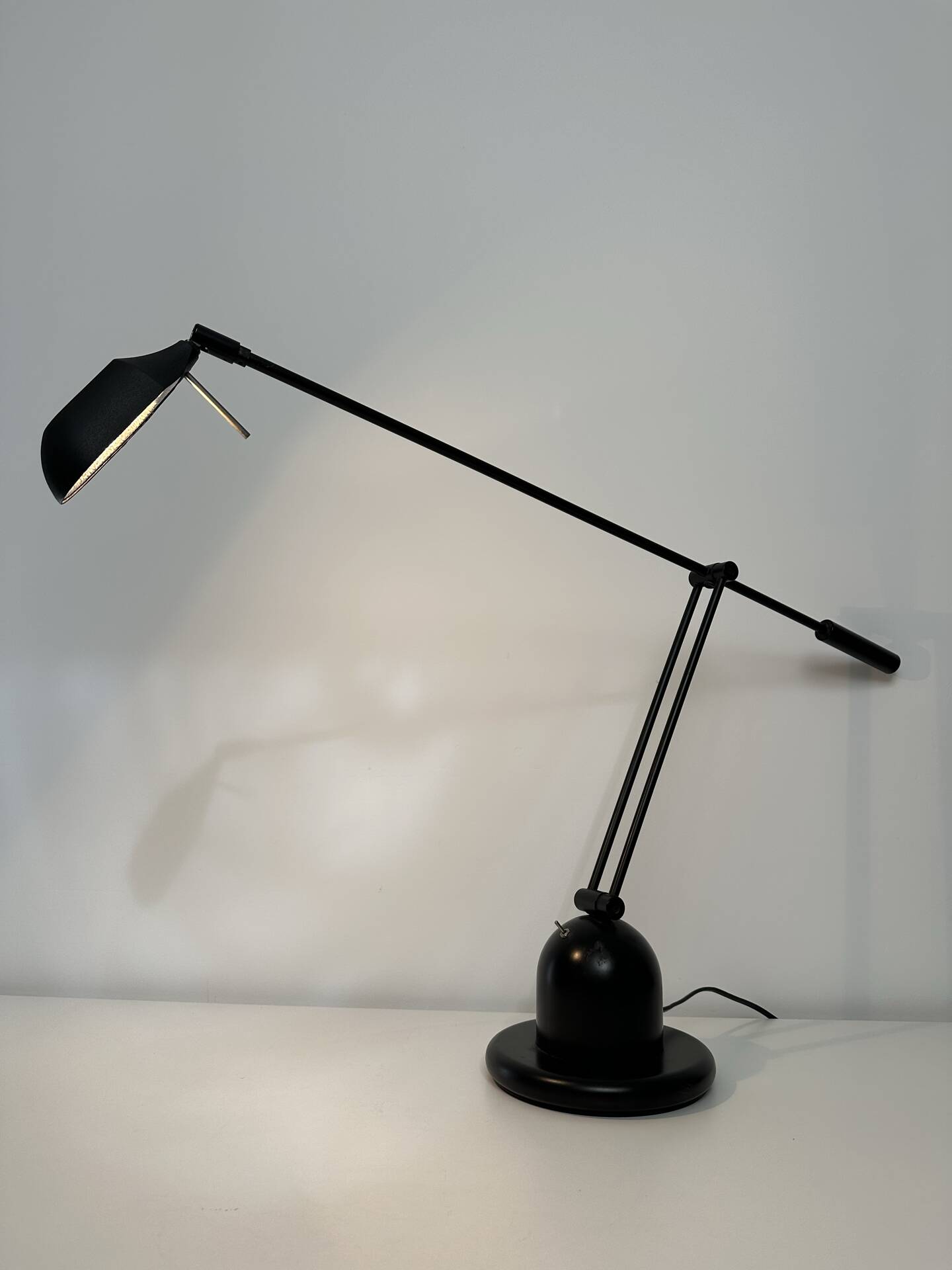 Large counterweight lamp Italian design - vintage