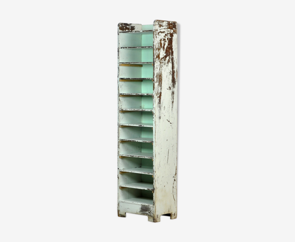 Armoire d’étagère en bois industriel