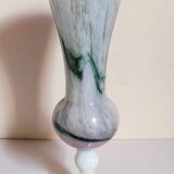 Vase sur pied en opaline et verre soufflé vintage 30 cm