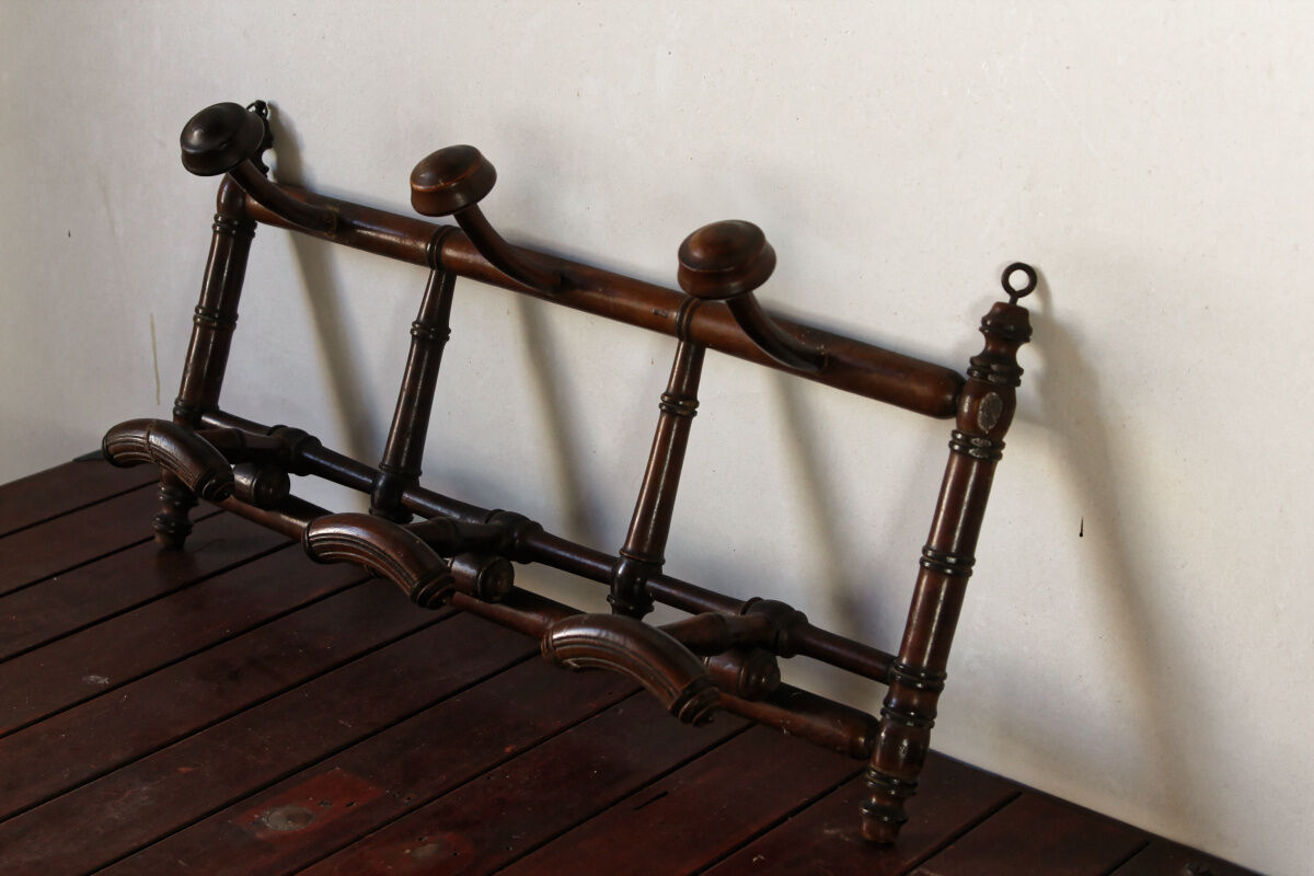 Bentwood wall coat rack